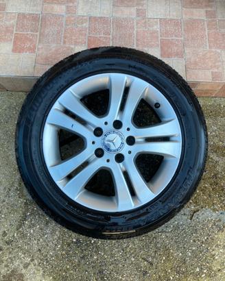 4 cerchi e gomme Mercedes
