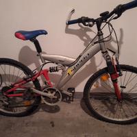Bici Esperia Explorer 8500