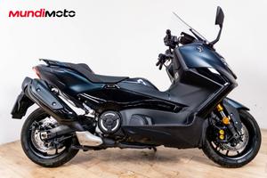 YAMAHA T-MAX 560 TECH MAX - 2024