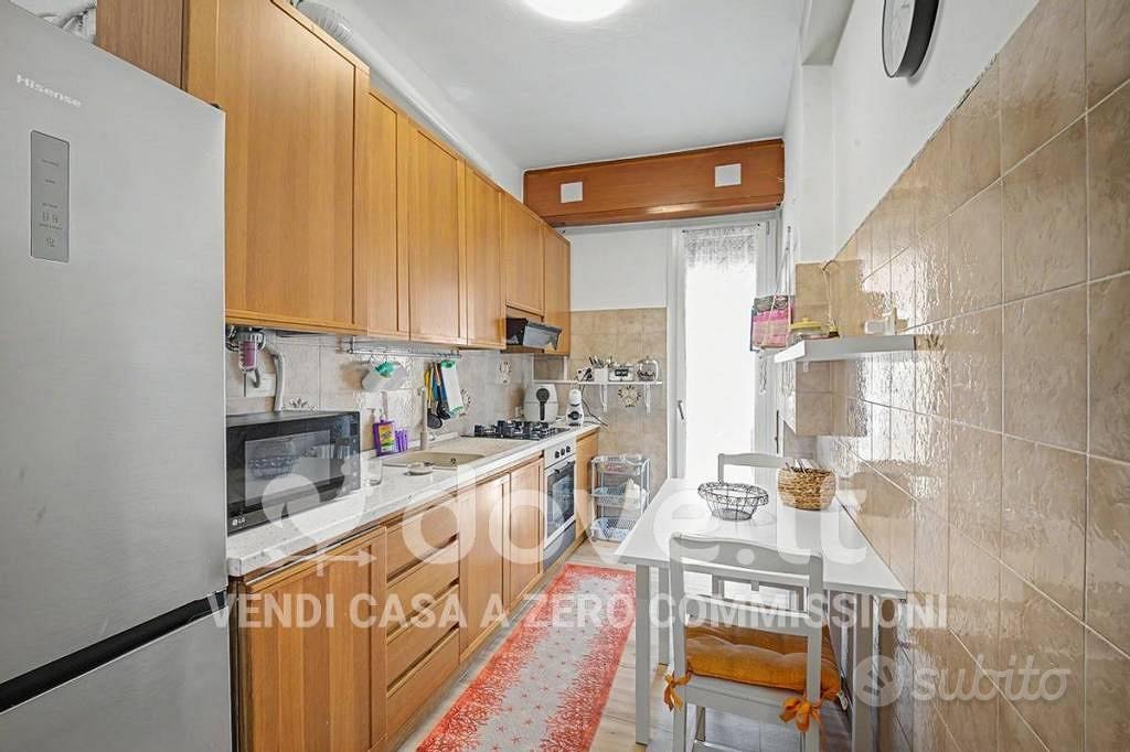 Apartment in Desio, Prati - Altro