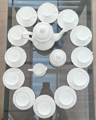 Servizio Tè/Caffè 15 pezzi IRKO in Fine Bone China