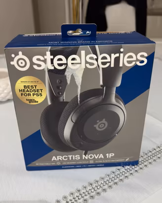 SteelSeries Arctis Nova 1P cuffie gamiPS5 PC Xbox