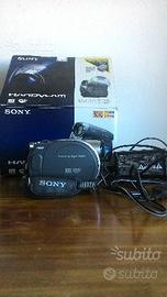 Videocamera Sony Handycam DCR-DVD205E