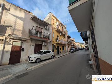 PALLAVICINO/CASTELFORTE: APPARTAMENTO 1° PIANO
