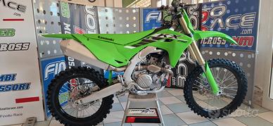 Kawasaki KX 250 modello 2025