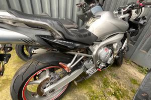 YAMAHA FZ6 FAZER PER RICAMBI