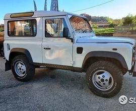 Land rover defender 90 td5 restaurata