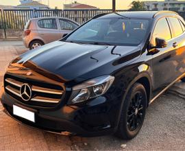 Mercedes GLA 180 d premium
