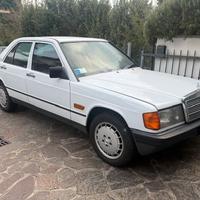 Mercedes 190E anno 1986