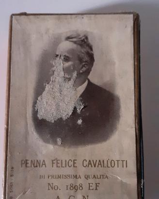 Scatola antica con pennini Penna Felice Cavallotti