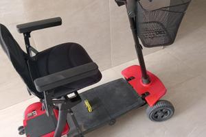 Scooter elettrico pieghevole per disabili