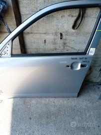 PORTA ANTERIORE SINISTRA DAIHATSU TERIOS 2009 1102