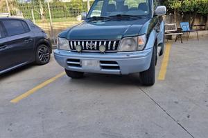 toyota land cruiser anno 2000