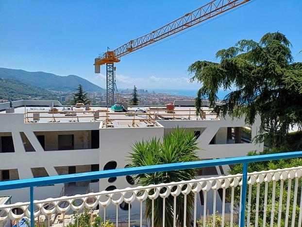 Sala Abbagnano, ampia metratura con terrazzi