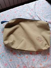 pochette da viaggio beige