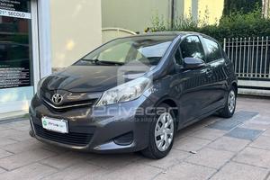 TOYOTA Yaris 1.0 5 porte