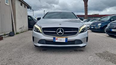 Mercedes-benz A 180 d Premium