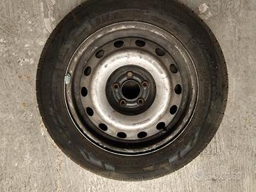cerchio e gomma fiat scudo