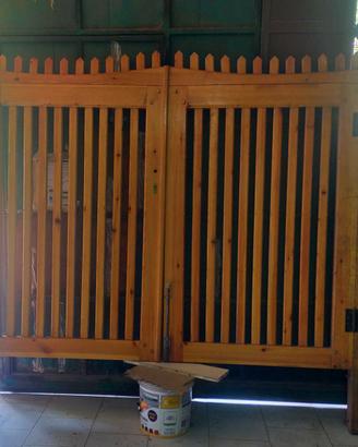 Cancello legno massello