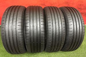 215 55 17 Gomme Estive 90-99% GoodYear 215 55 R17
