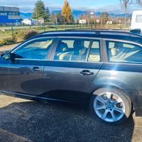 BMW 530 X DRIVE 4 WD