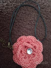 collana fiore uncinetto 