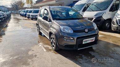 Fiat Panda 1.0 FireFly 70 CV Hybrid City Cross