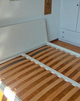 Letto design matrimoniale bianco stile futon