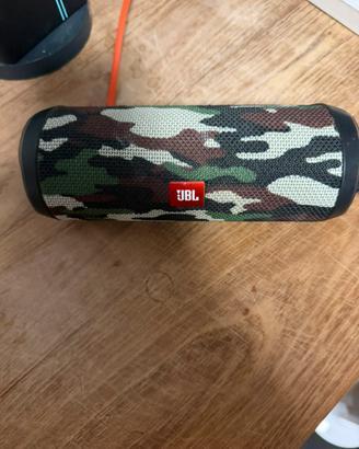 Jbl flip 4