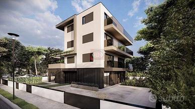 Attico / Mansarda di 110 m² con 4 locali e posto a