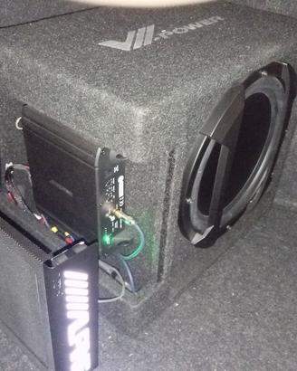 subwoofer alpine 650 w Come nuovo 