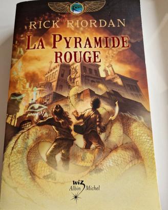libro,La Pyramide Rouge