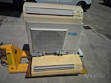 Condizionatore Daikin usato tre split unità
