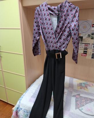 tuta donna con pantaloni larghi neri