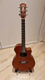 Chitarra acustica Yamaha APX-3 con custodia rigida