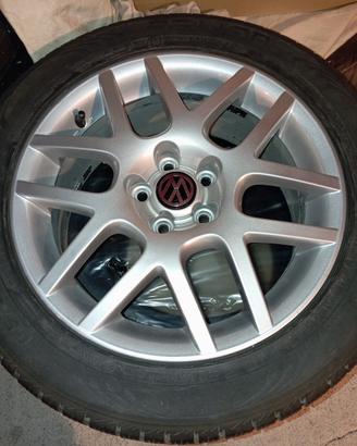 Cerchi in lega 16" per Volkswagen Golf 4 