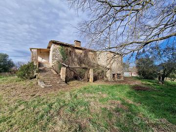Casale a Amelia