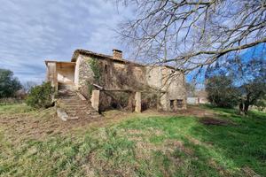 Casale a Amelia