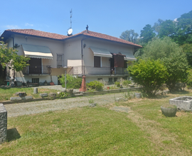 Villetta indipendente con giardino