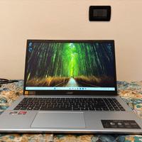 Acer Aspire Go 15 16GB RAM 512GB SSD pari al nuovo