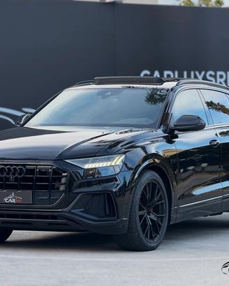 Audi Q8 50 TDI Quattro 286CV CARBONIO TETTO