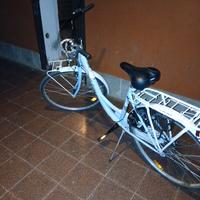 bicicletta olandesina usata 1 settimana 