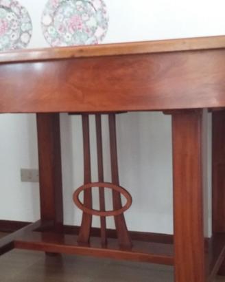 Tavolo in legno