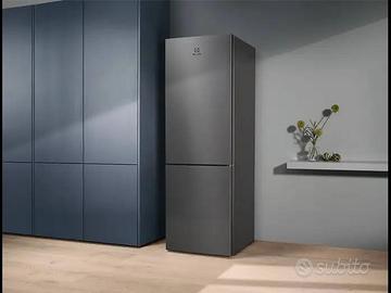ELECTROLUX LNT6ME32U2 INOX frigorifero nuovo