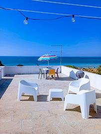 Con accesso diretto spiaggia e terrazzo panoramico