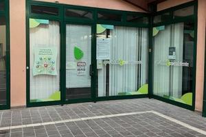 Negozio Adria [A4529VCG]