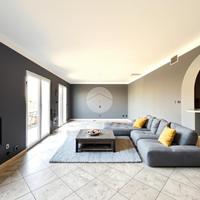 VILLA SINGOLA A AZZANO MELLA