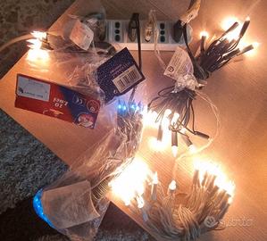 Luci di natale, pisellini, catene luminose