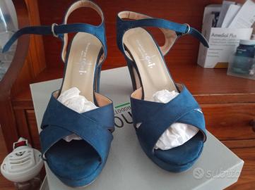 sandali estivi con zeppa