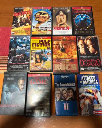 Videocassette vhs in blocco